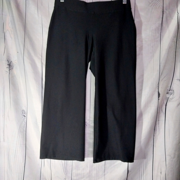 Eileen Fisher Pants - Eileen Fisher Cropped Black Wide-Leg Classic Minimalist Workwear Pants